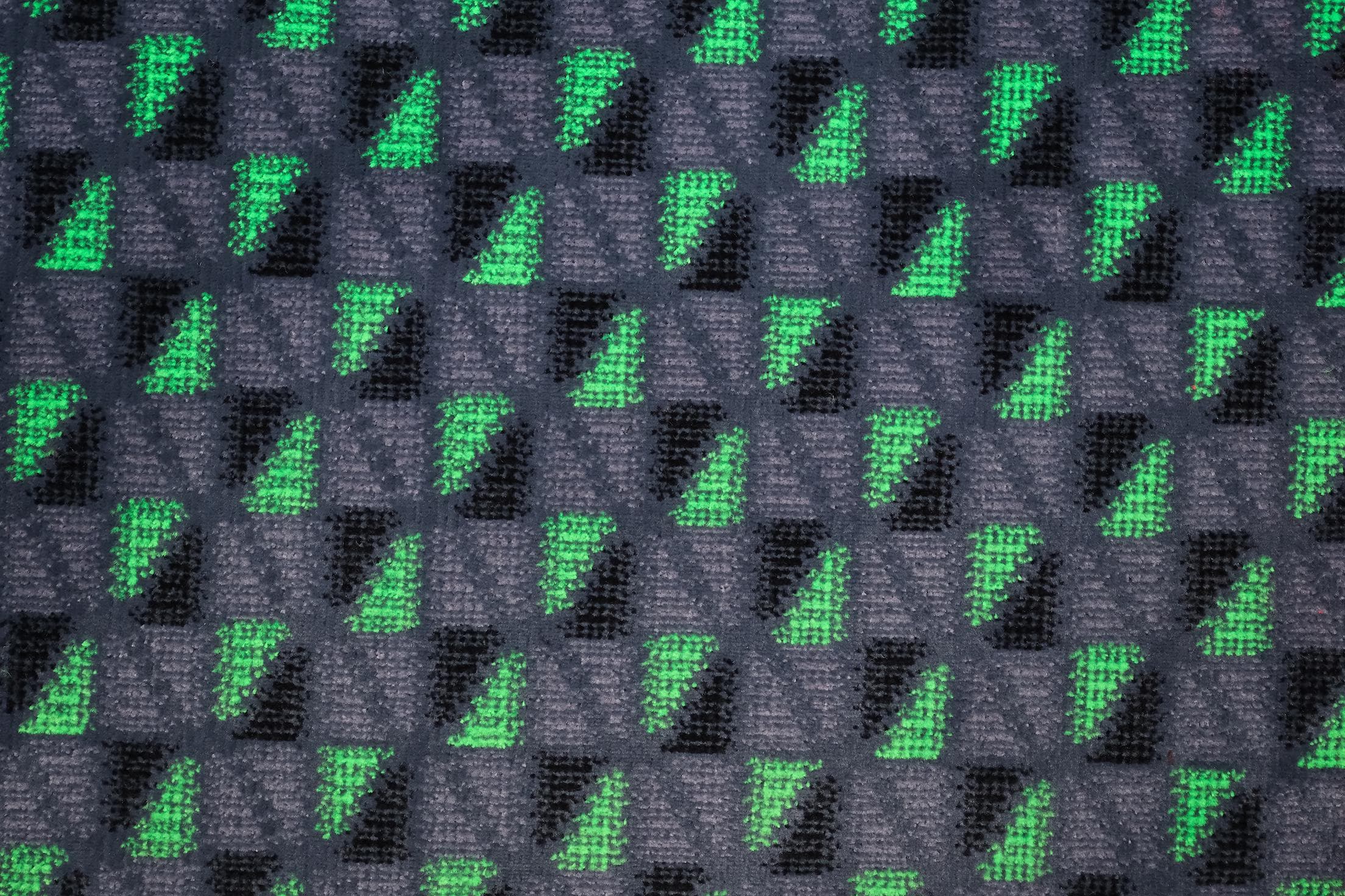 8769
